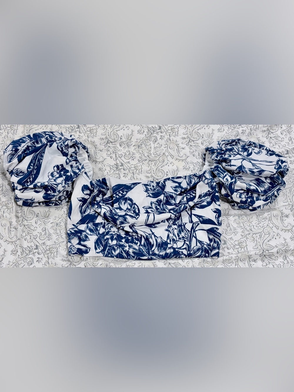 Abercrombie & Fitch Navy Floral Cropped Shirt